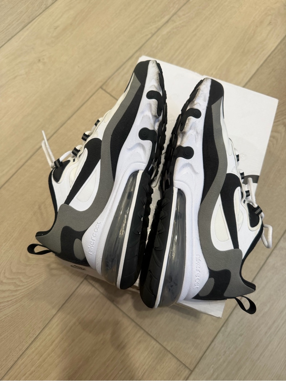 Air max 270 react - Picture 4 of 7
